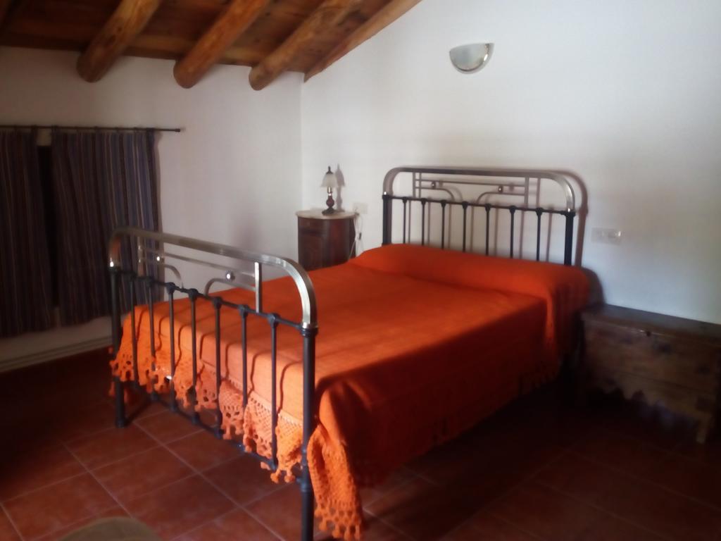 Casa Rural El Cortijo Nuevo, En El Cerezo Екстер'єр фото